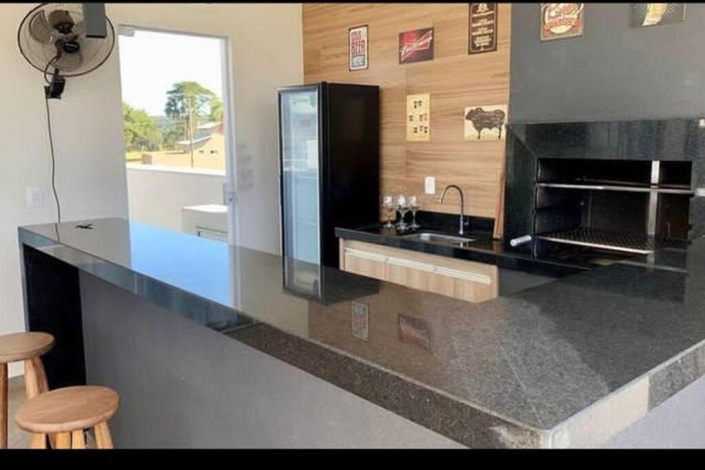 Aconchegante Casa Na Represa. Villa Itaí Buitenkant foto